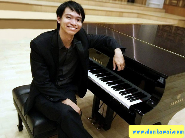 Nghệ sĩ piano Hoàng Phạm