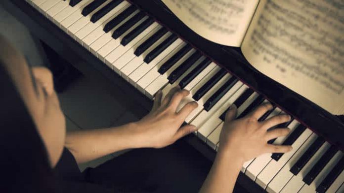 5 Lợi ích khi chơi đàn piano