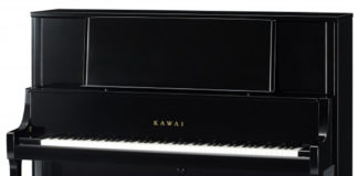 piano kawai K800
